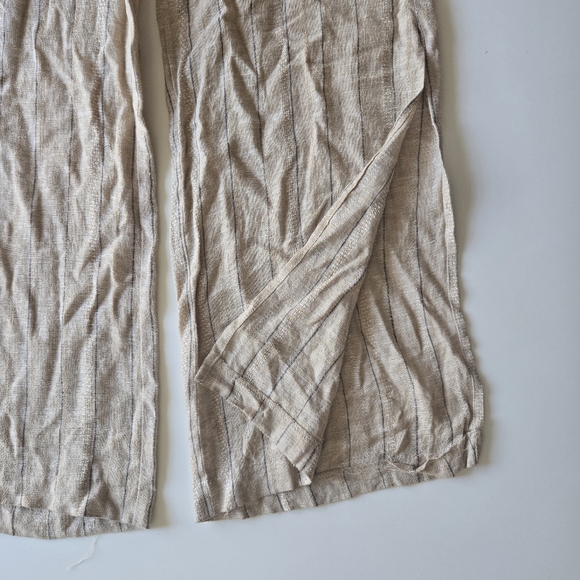 Drew Linen Blend 2-Piece Set: Scoop Neck Crop Top & Wide-Leg Pants - Picture 5 of 14